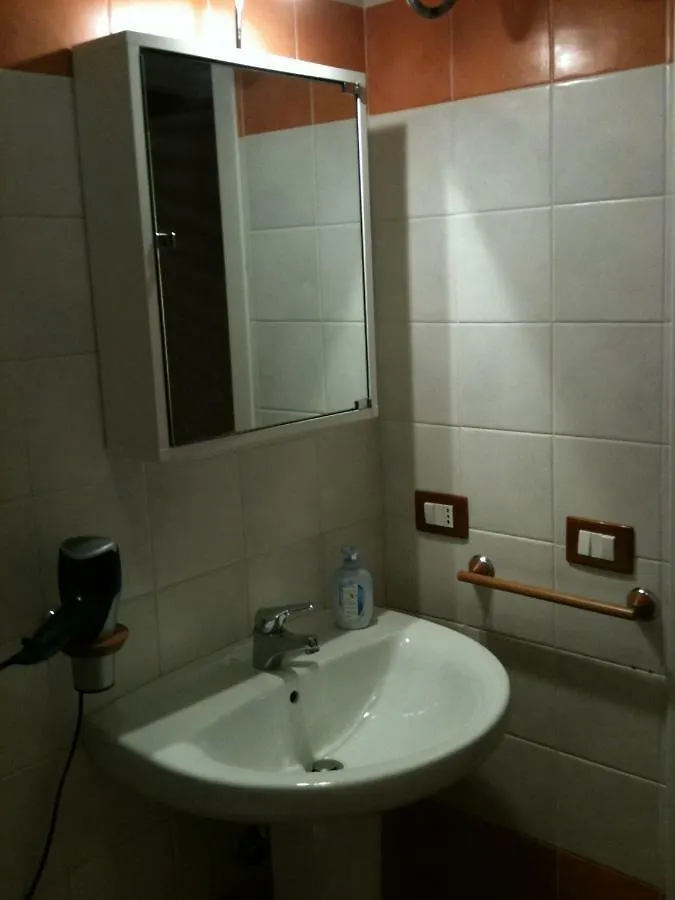 Orange House Favignana Apartment 0*,
